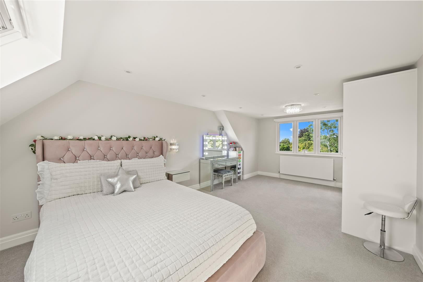 Godolphin Close, Cheam, Sutton